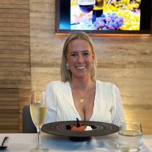 Meet your Posher, Jenn